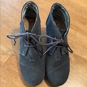 Toms Dark Gray Ankle Boots
